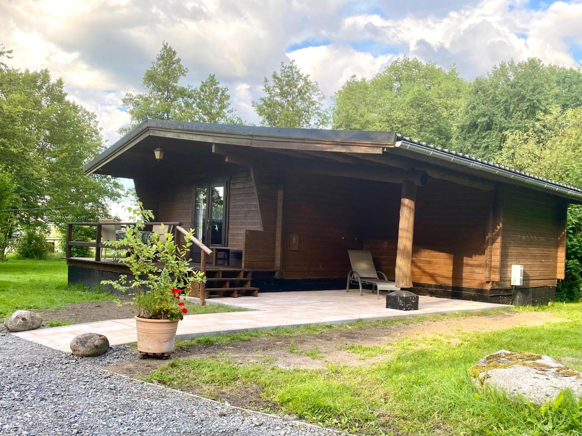 Heidegut Eschede Reitsportanlage Und Feriendorf Esterno foto